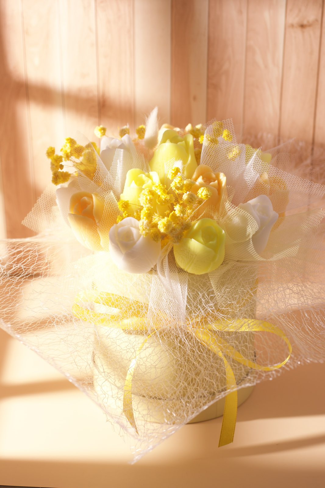 Detail of Tulip Candle Bouquet – Yellow and White (Wickless) by JAL Candles Cyprus